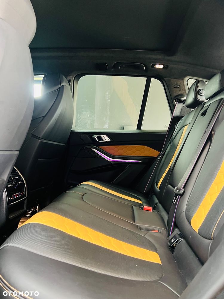 BMW X5 M Competition - 18