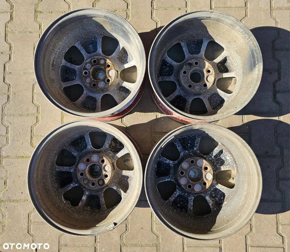 Mazda OE Tribute 2001-2011 / 7Jx16 ET45 5x114,3 - 7