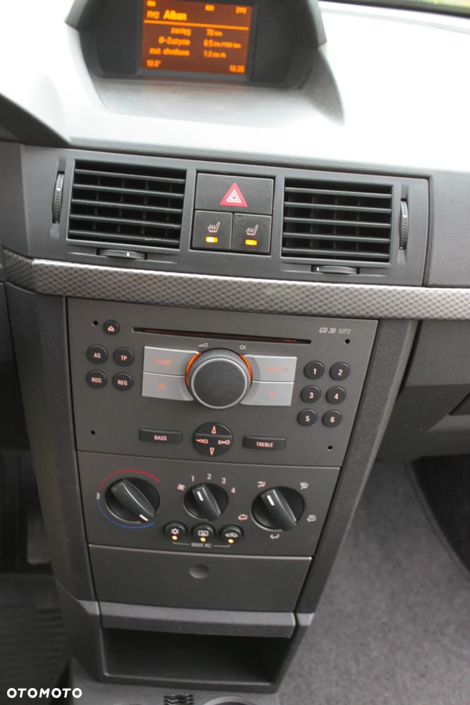 Opel Meriva 1.6 16V - 17