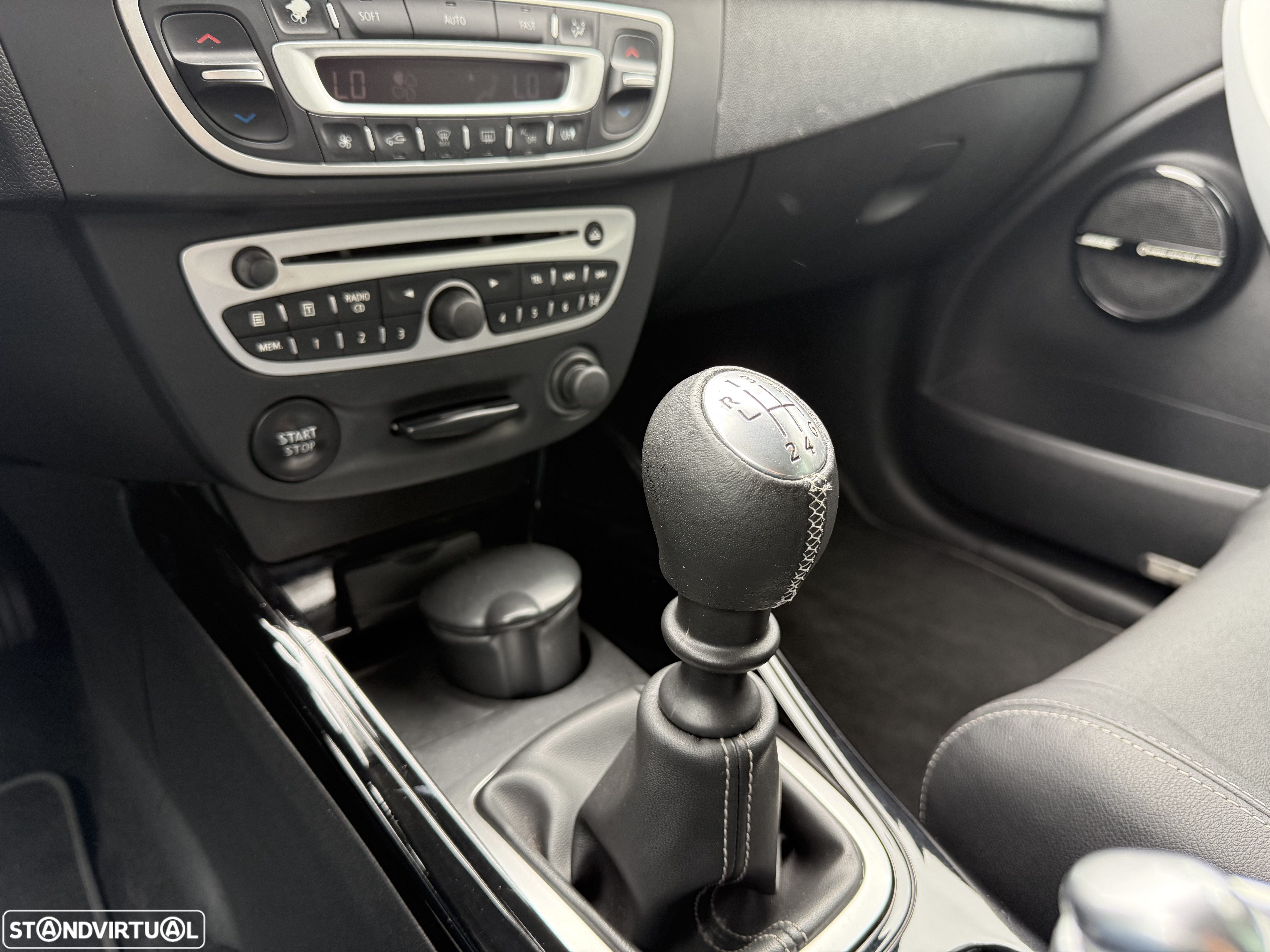 Renault Mégane Sport Tourer 1.5 dCi Bose Edtion CO2 Champion - 24