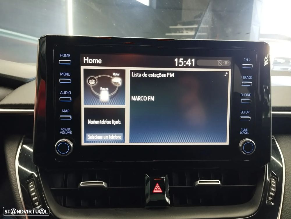 Toyota Corolla 1.8 Hybrid Comfort - 28