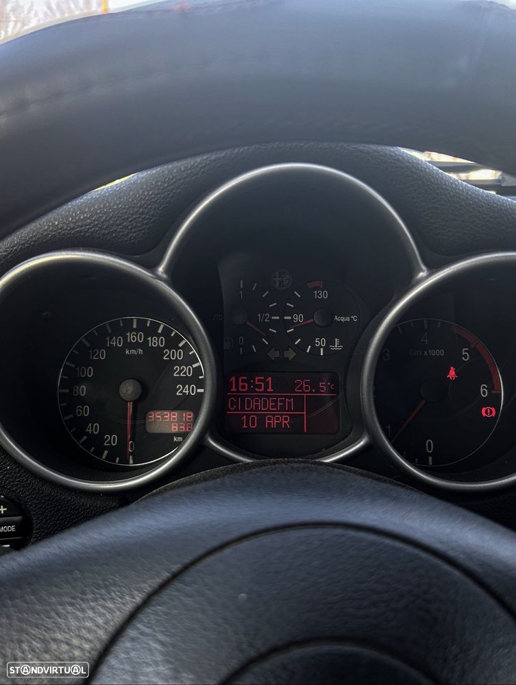 Alfa Romeo 147 1.9 JTD Progression - 13