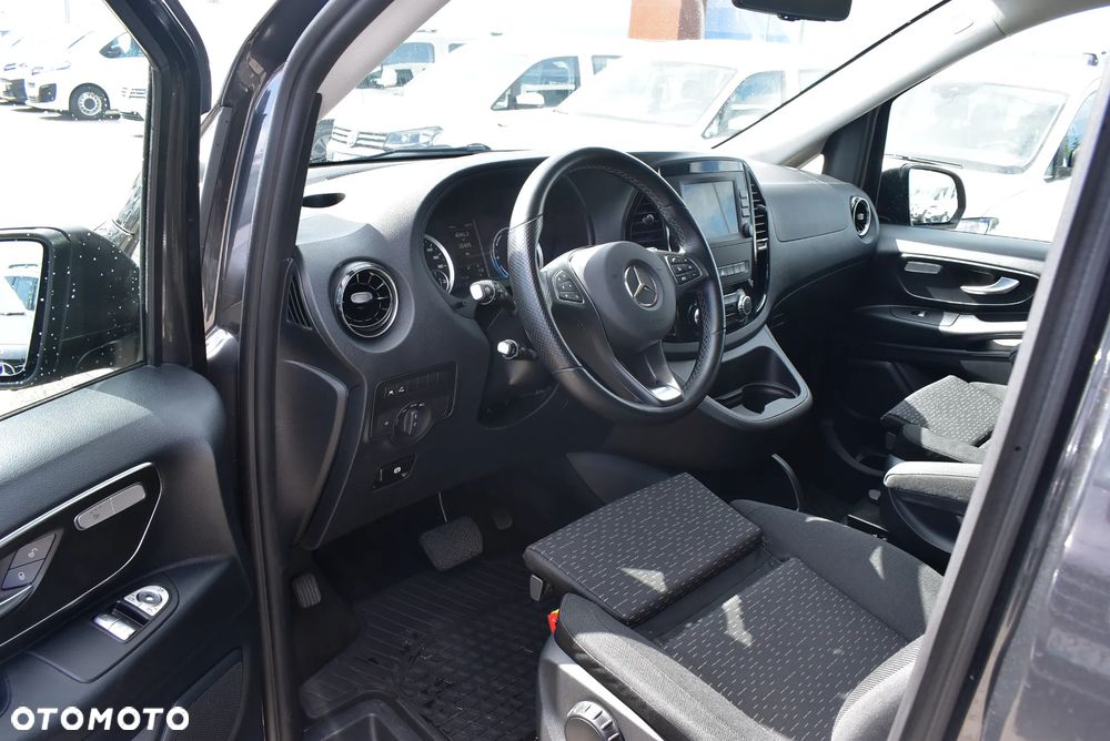Mercedes-Benz Vito - 10