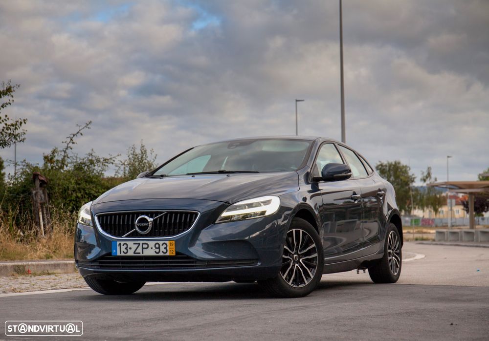Volvo V40 2.0 D3 Momentum - 2