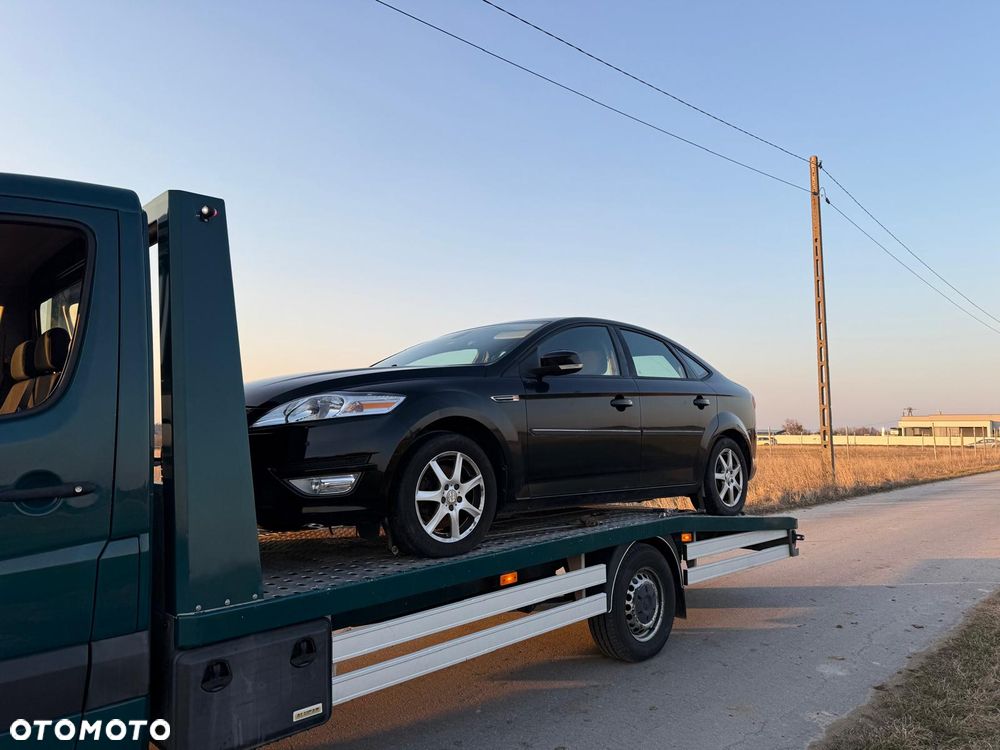 Ford Mondeo 2.0 S - 1