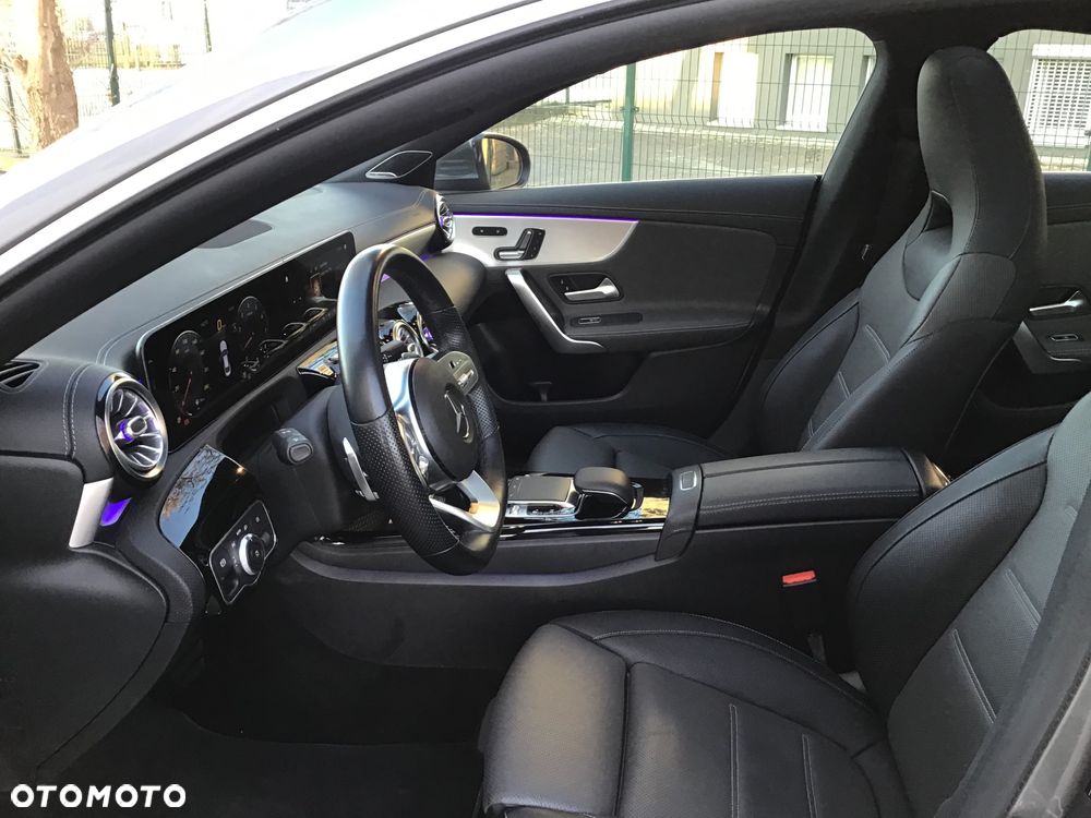 Mercedes-Benz CLA 250 4Matic 7G-DCT Edition 2020 - 29