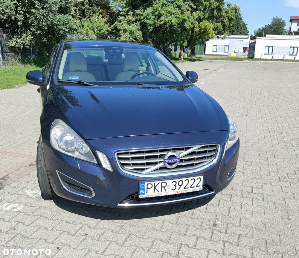 Volvo S60 - 2