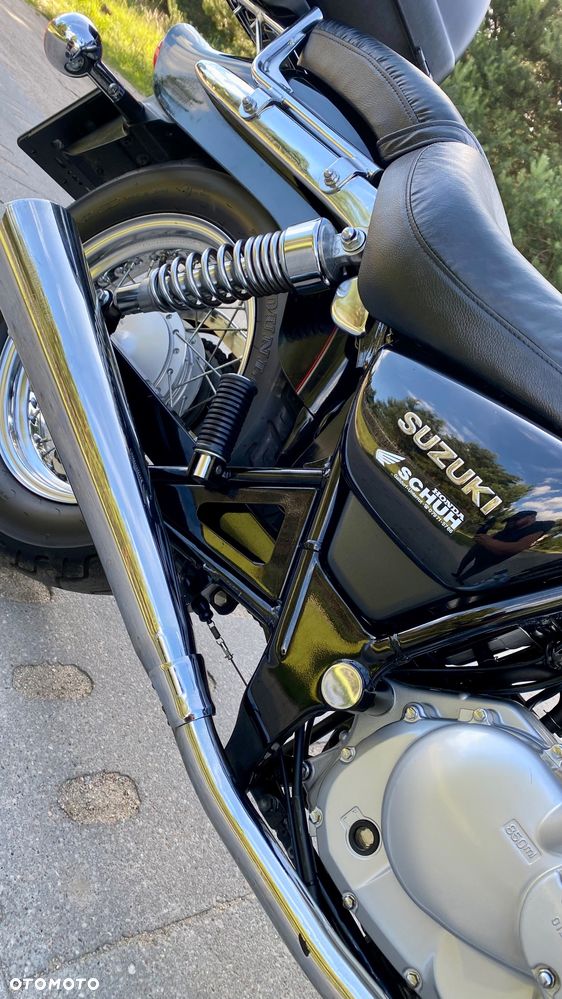 Suzuki Marauder - 8