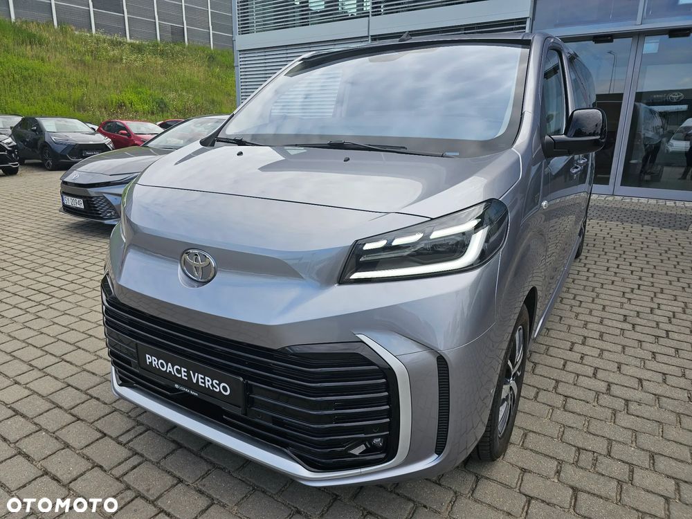 Toyota Proace Verso 2.2 D4-D Long Family - 3