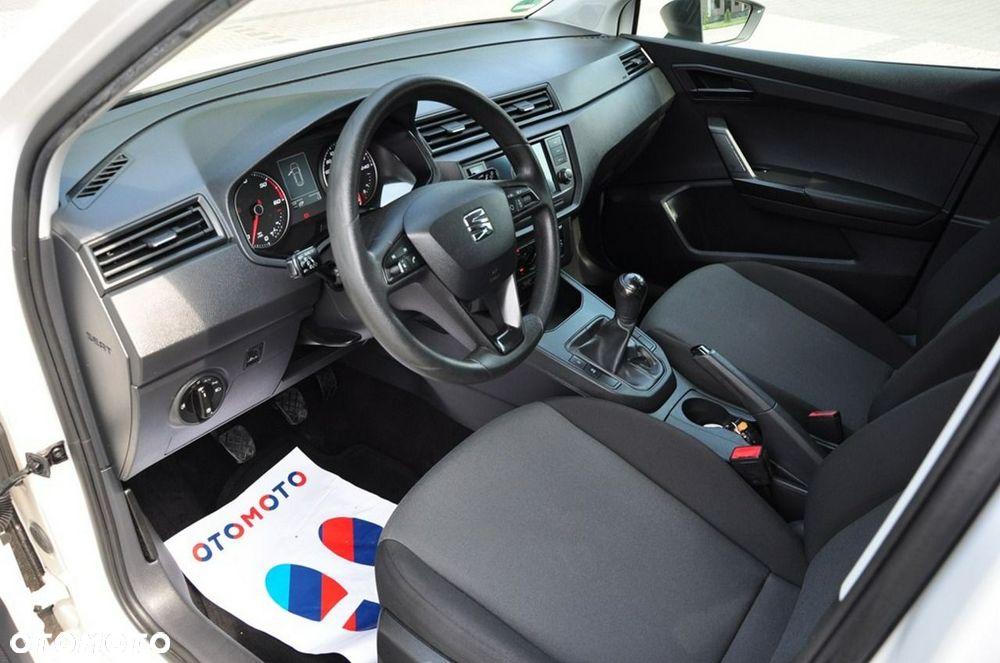 Seat Arona - 30
