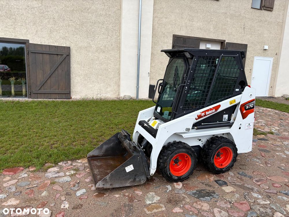 Bobcat S70 - 1