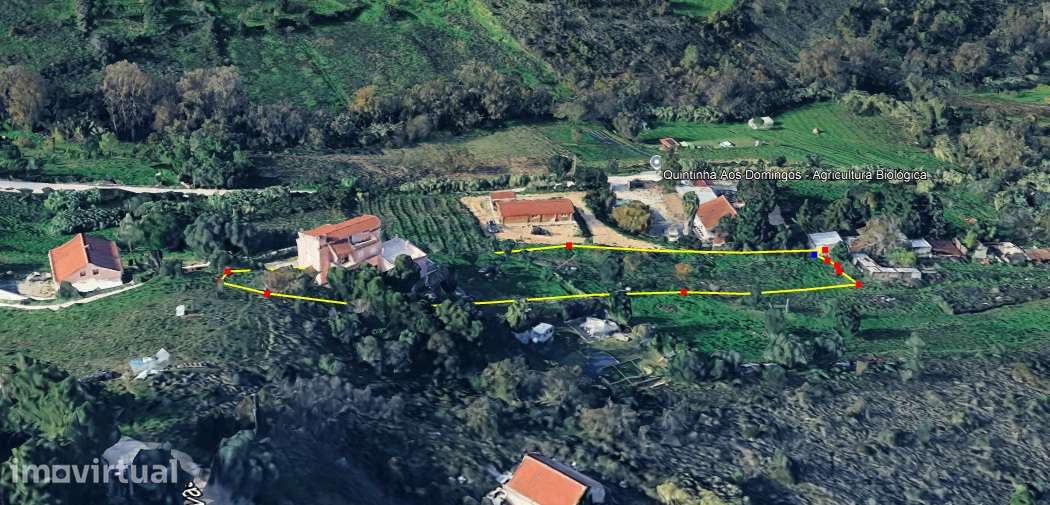 Moradia T4 isolada com jardim e sótão habitável - Grande imagem: 2/2