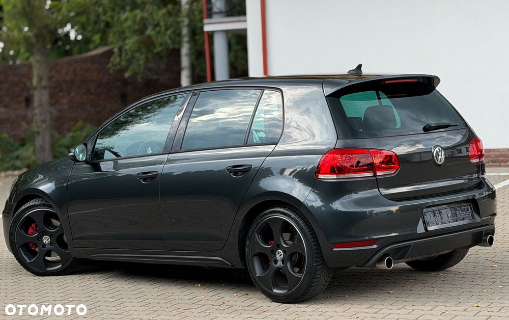 Volkswagen Golf 2.0 GTI - 22