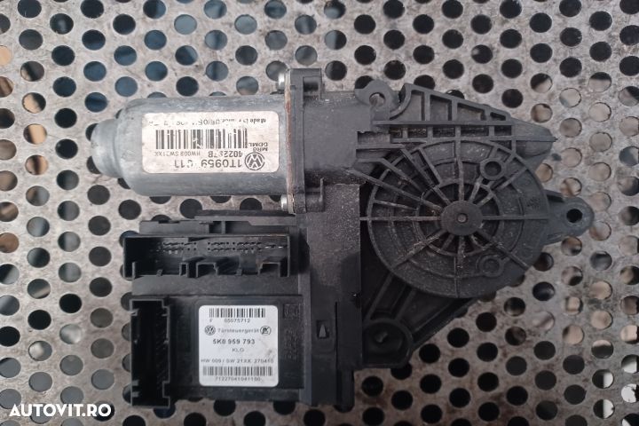 Motoras macara geam fata dreapta Volkswagen VW Touran 1 (facelift)  [din 2006 pana  2010] seria Min - 2