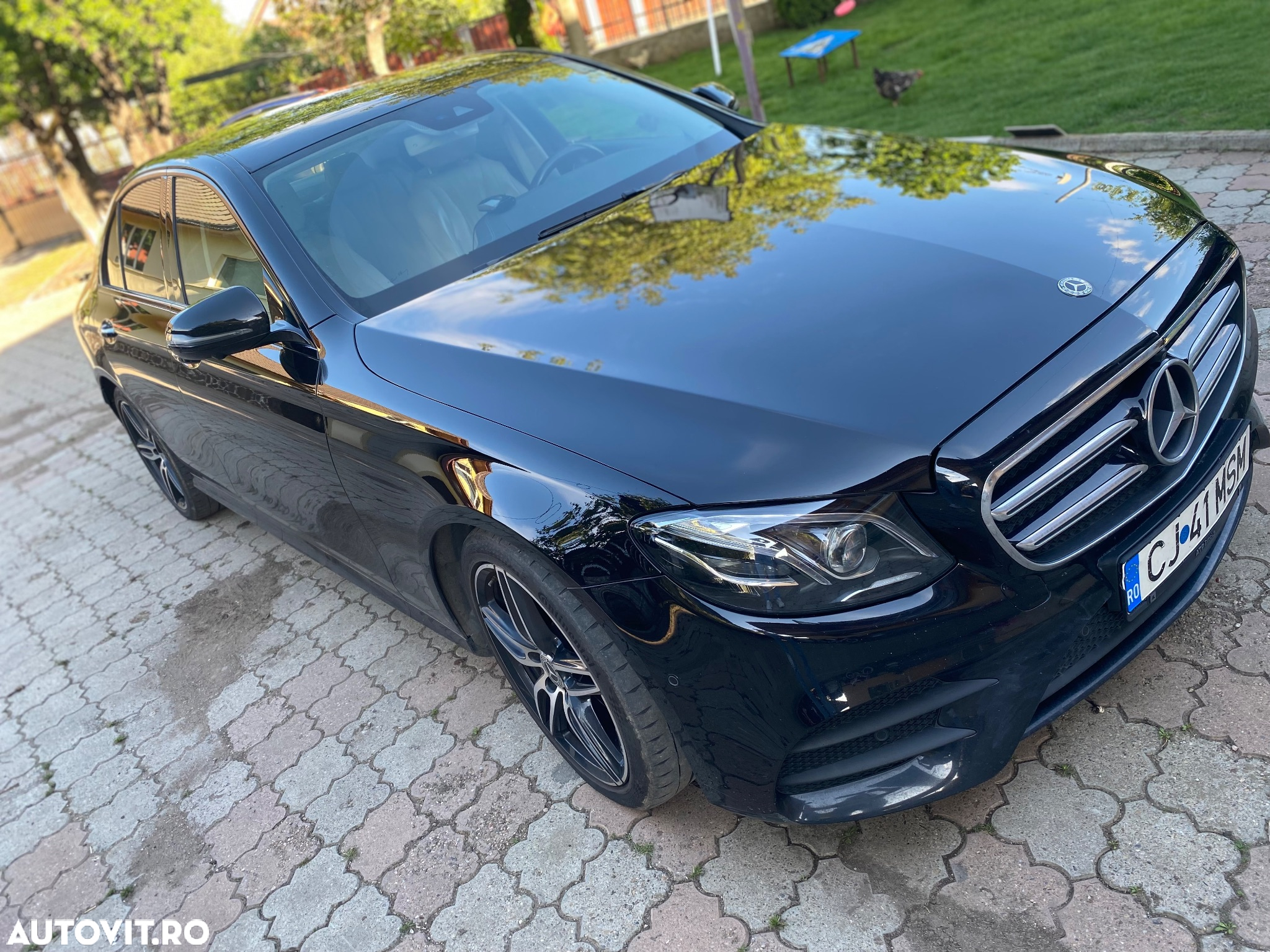 Mercedes-Benz E 220 d 4MATIC Aut. - 9