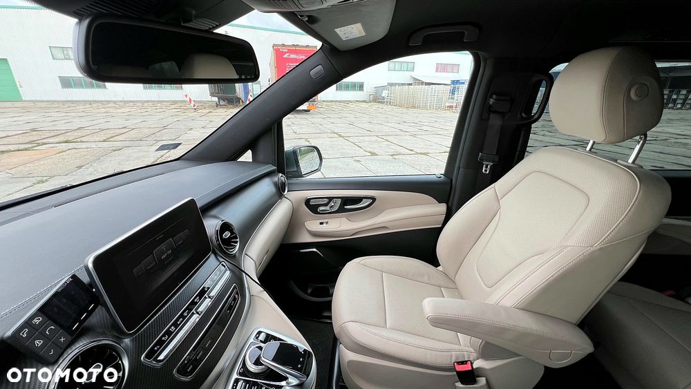 Mercedes-Benz Klasa V 300 d Avantgarde 9G-Tronic (długi) - 19