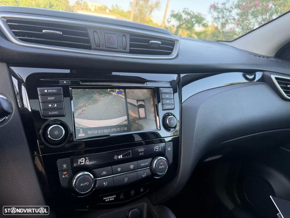 Nissan Qashqai 1.2 DIG-T N-Connecta Led - 19