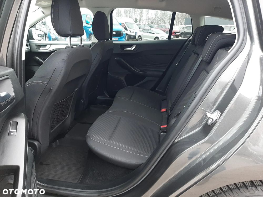 Ford Focus 2.0 EcoBlue Titanium - 13
