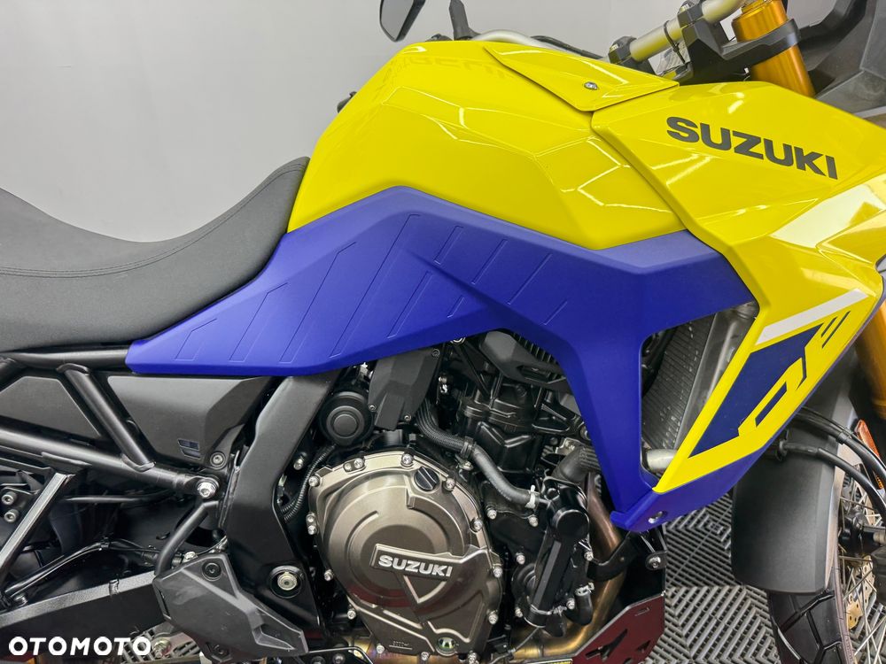 Suzuki DL - 35