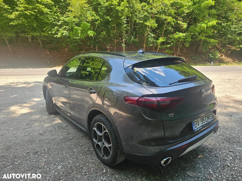 Alfa Romeo Stelvio 2.2 JTDM AWD AT8 Estrema - 7