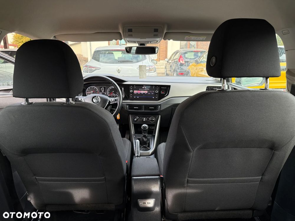 Volkswagen Polo 1.0 Comfortline - 21