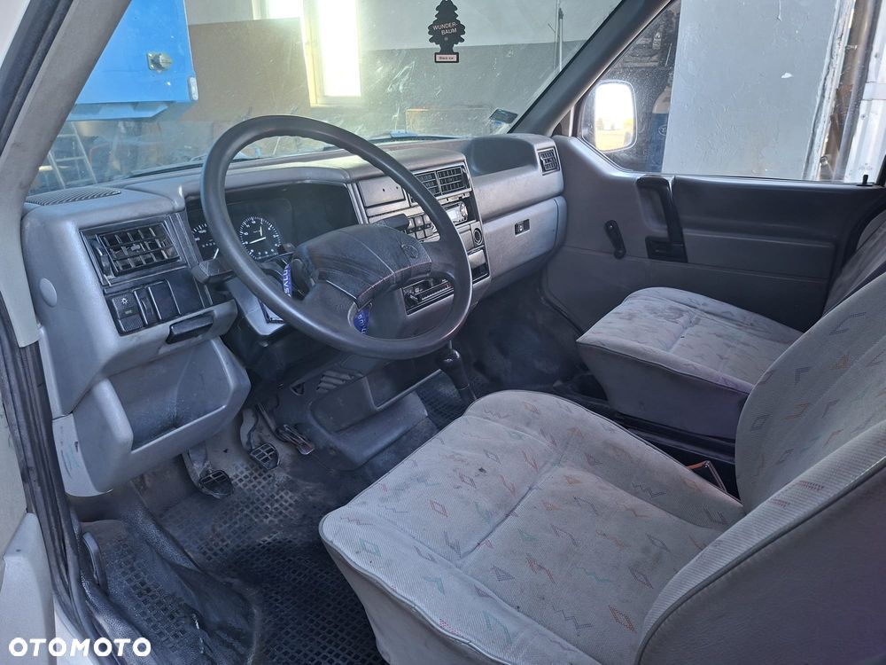Volkswagen Transporter Standard - 5