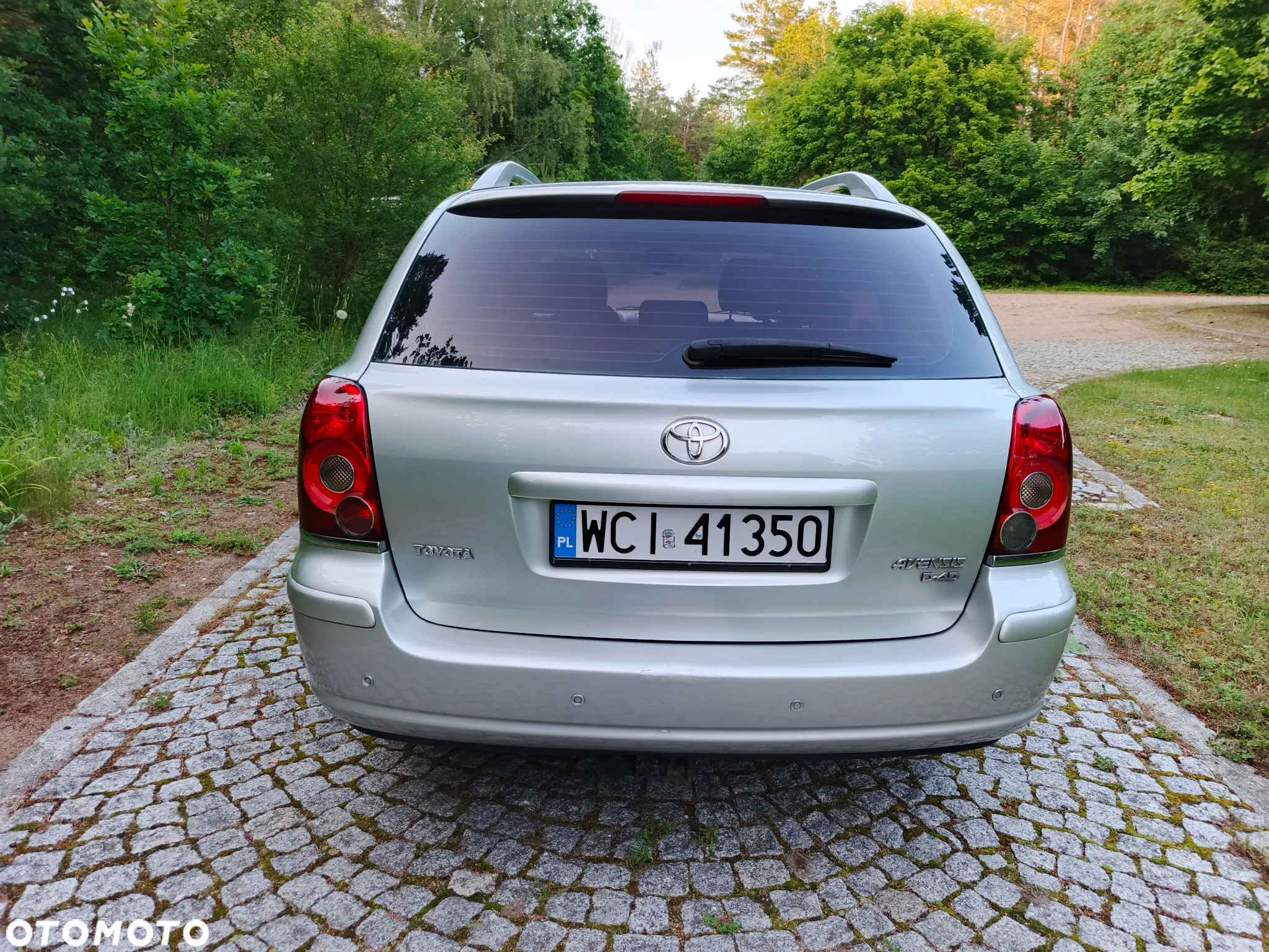 Toyota Avensis 2.0 D-4D Sol - 28