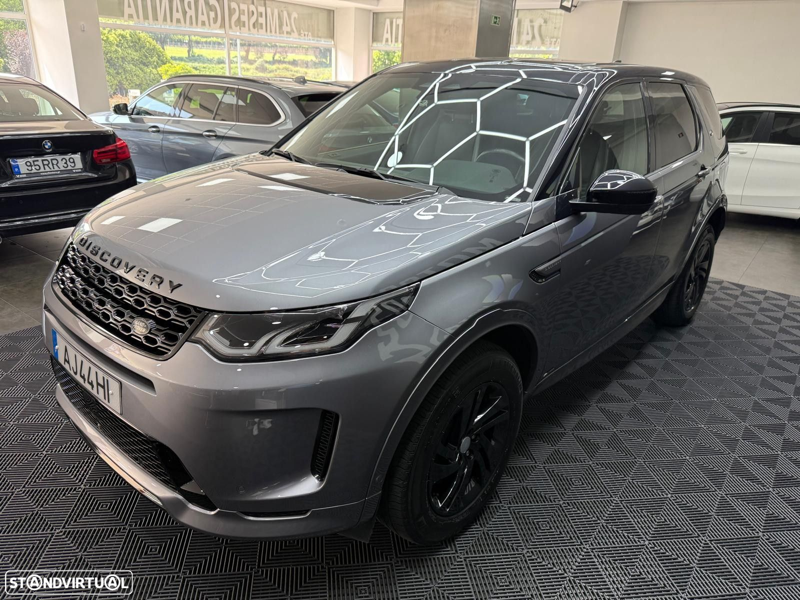 Land Rover Discovery Sport 1.5 I3 P300e AWD R-Dynamic HSE - 19