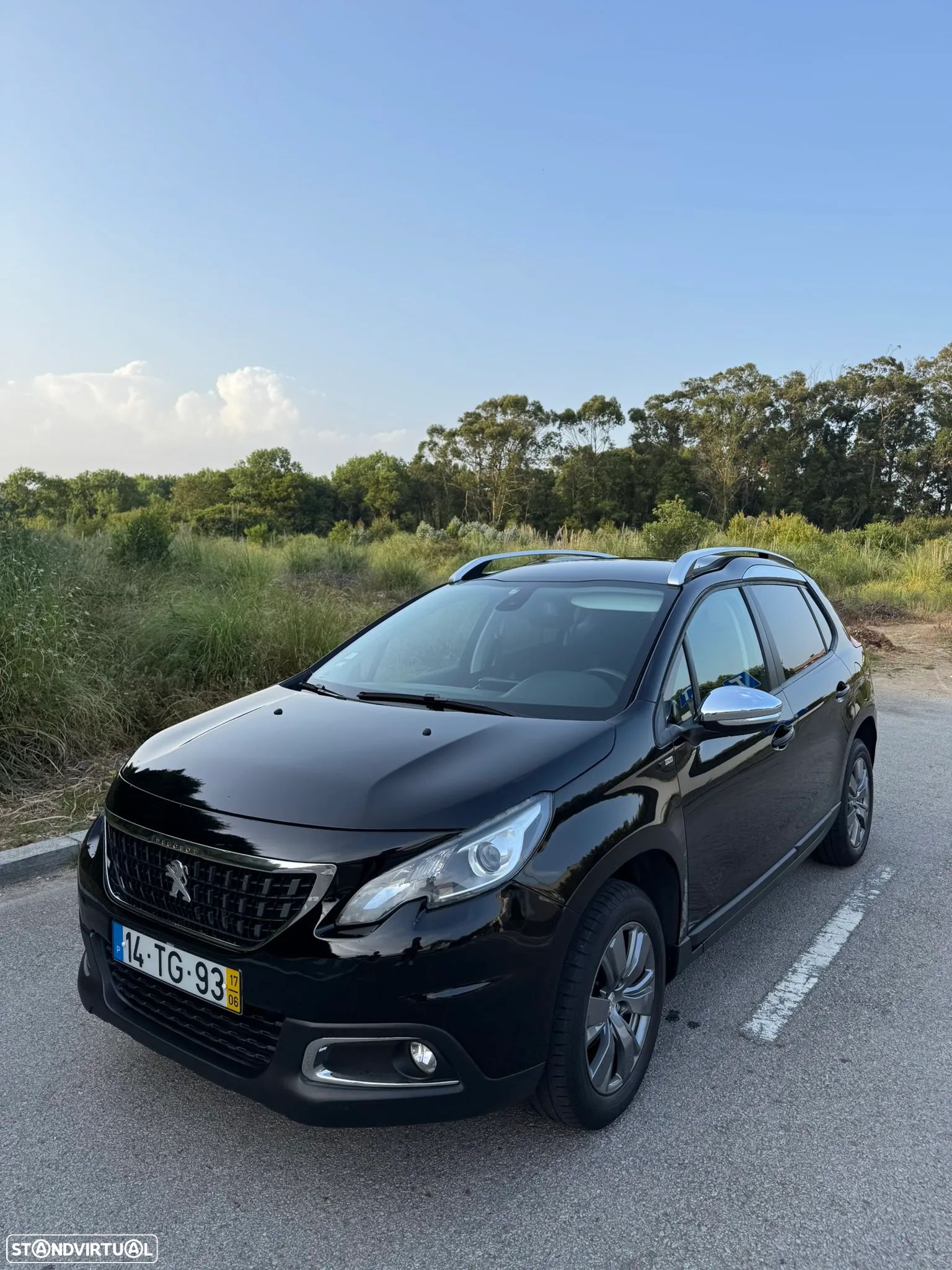 Peugeot 2008 1.2 PureTech Style - 1