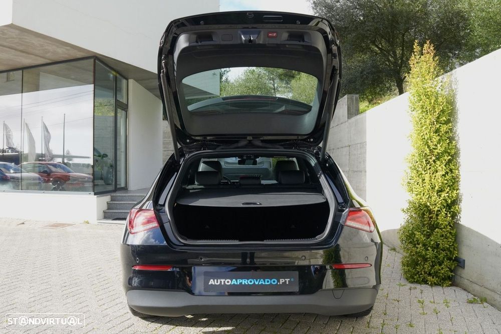 Mercedes-Benz CLA 180 Standard - 37