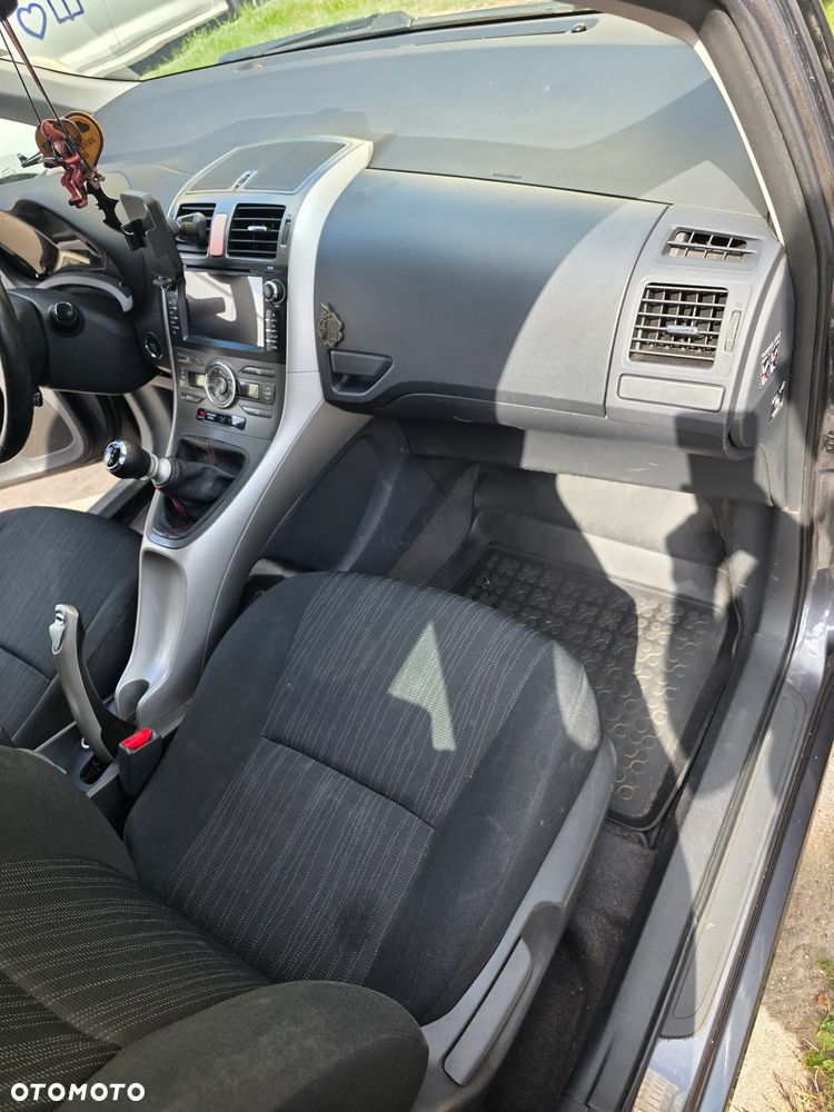 Toyota Auris - 19