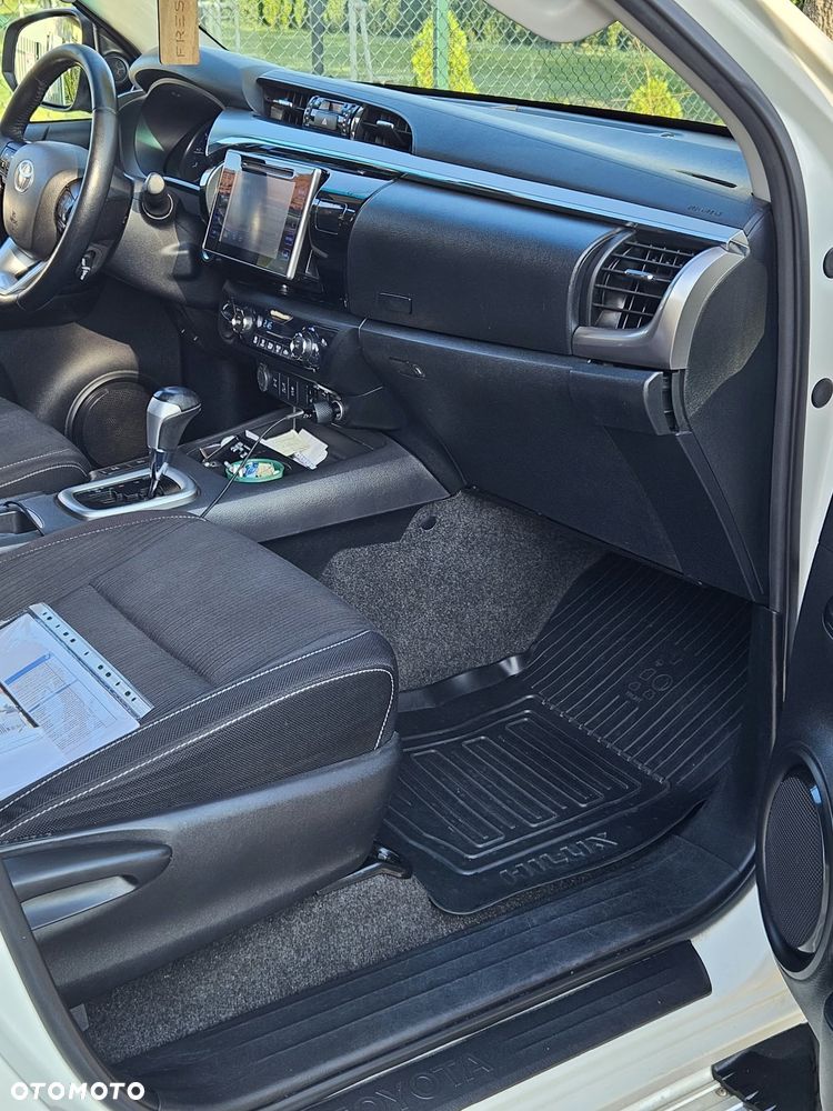 Toyota Hilux - 8