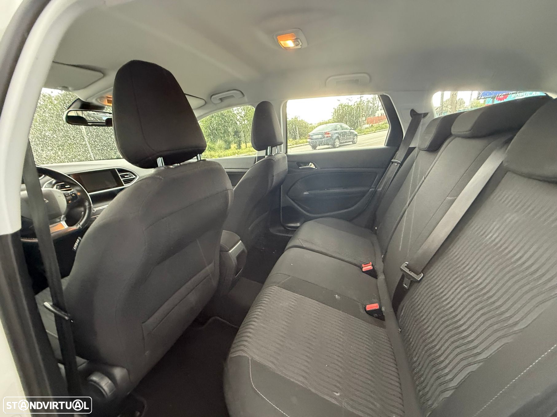 Peugeot 308 SW 1.6 BlueHDi Active - 12