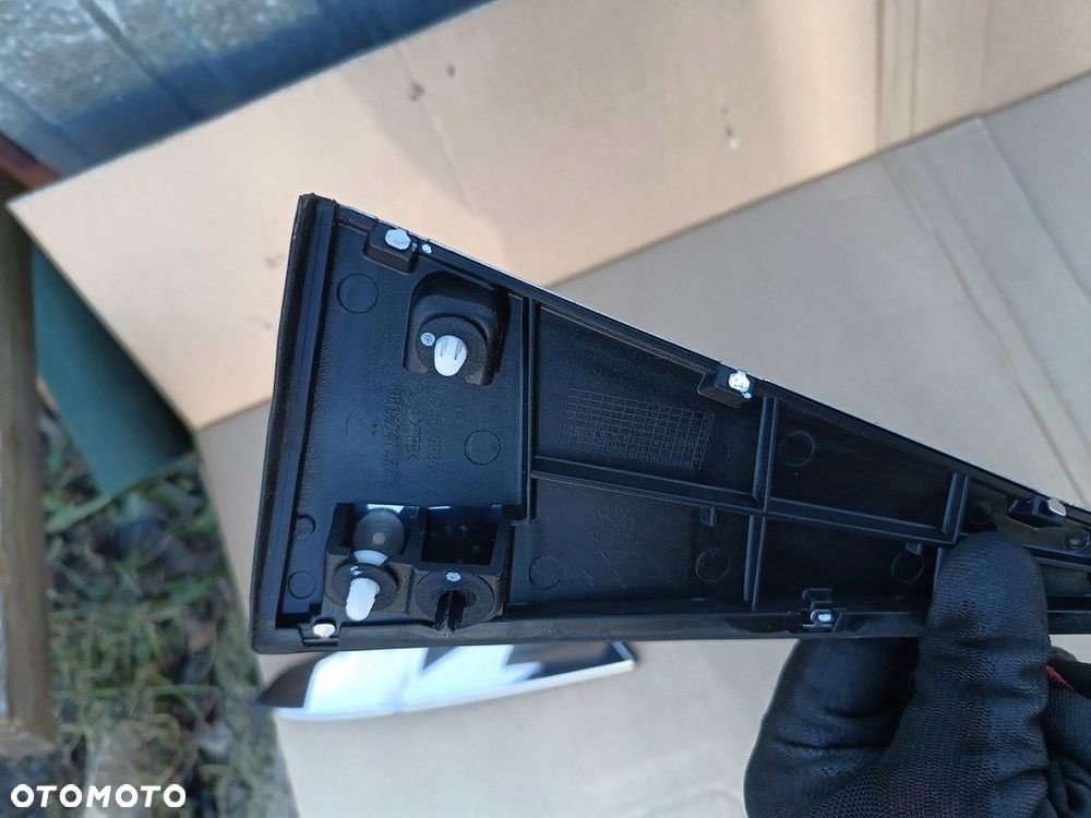 peugeot 3008 ii 17r- listwa dachowa chrom prawa kpl 9814047277 9814047277 - 5