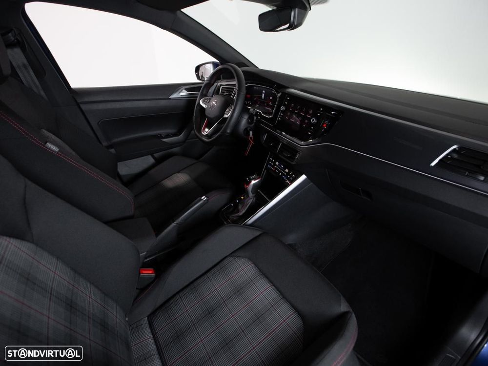 VW Polo 2.0 TSI DSG GTI - 13