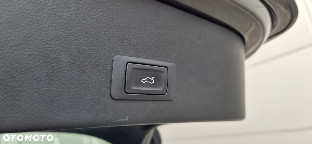 Audi A6 Allroad 3.0 TDI Quattro S tronic - 36