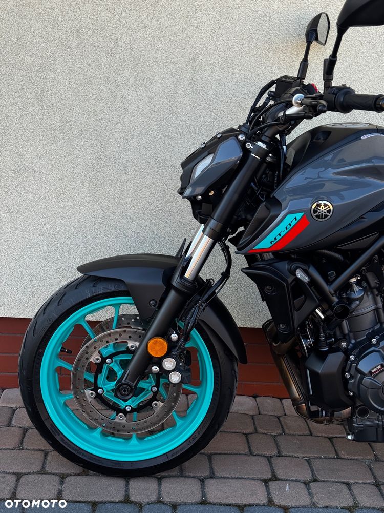 Yamaha YZF - 26