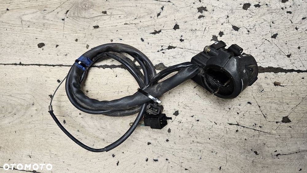 Przełącznik prawy lewy Honda CBR 600 F3 - 11