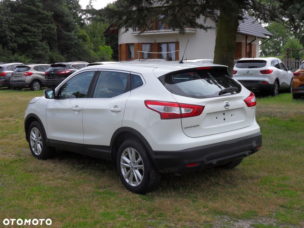 Nissan Qashqai 1.5 dCi DPF visia - 3