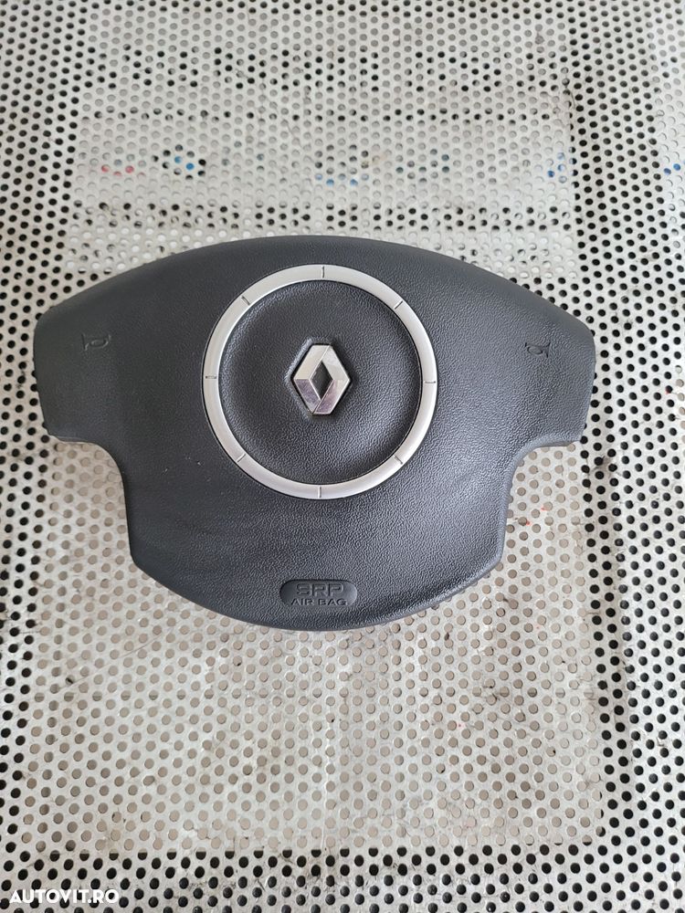 Airbag Volan Model Cu Comenzi Renault Megane 2 Facelift Dezmembrez Renault Megane 2 1.5 Dci Euro 4 - 3