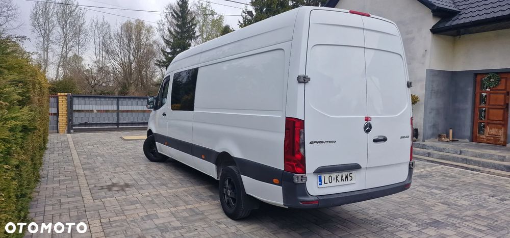 Mercedes-Benz Sprinter - 6