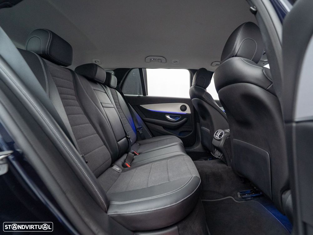Mercedes-Benz E 300 de Avantgarde - 48