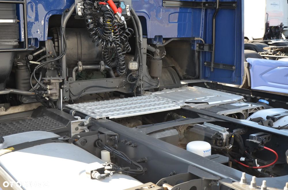 Volvo FH 5 / NEW / I-SAVE / KLIMA P. / LED / NAVI / KAMERA / 5157 - 11