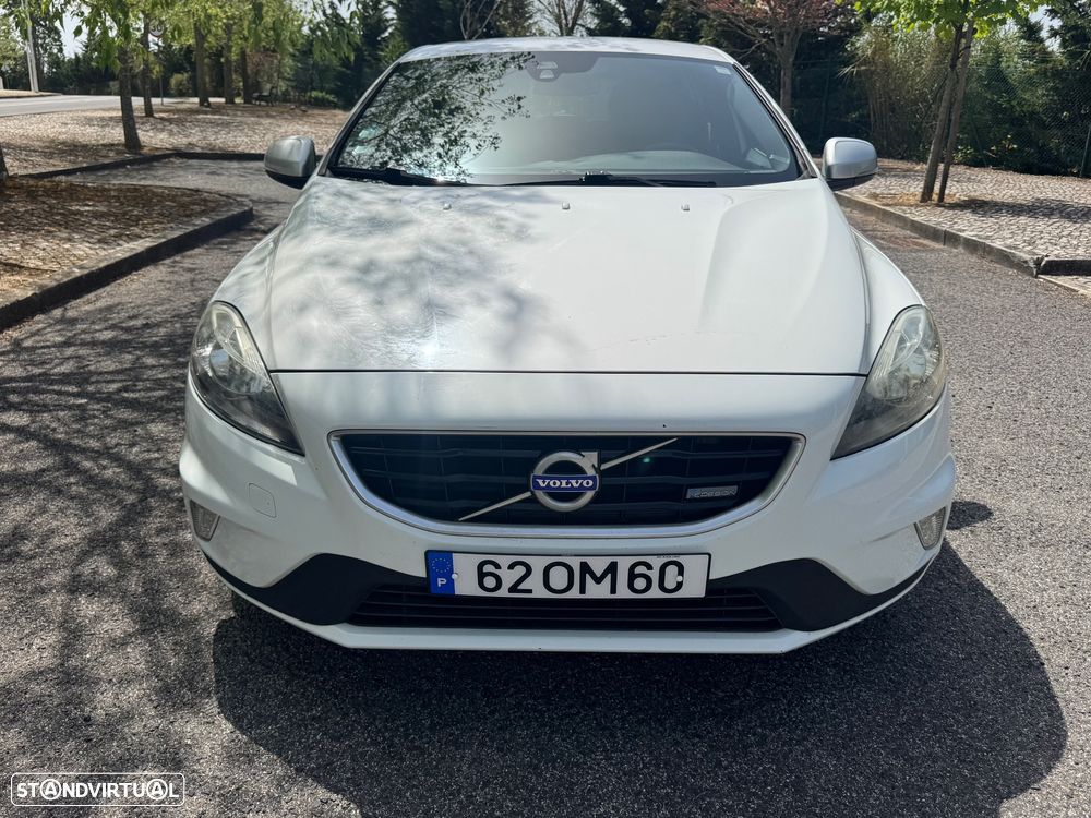 Volvo V40 1.6 D2 R-Design Momentum - 1