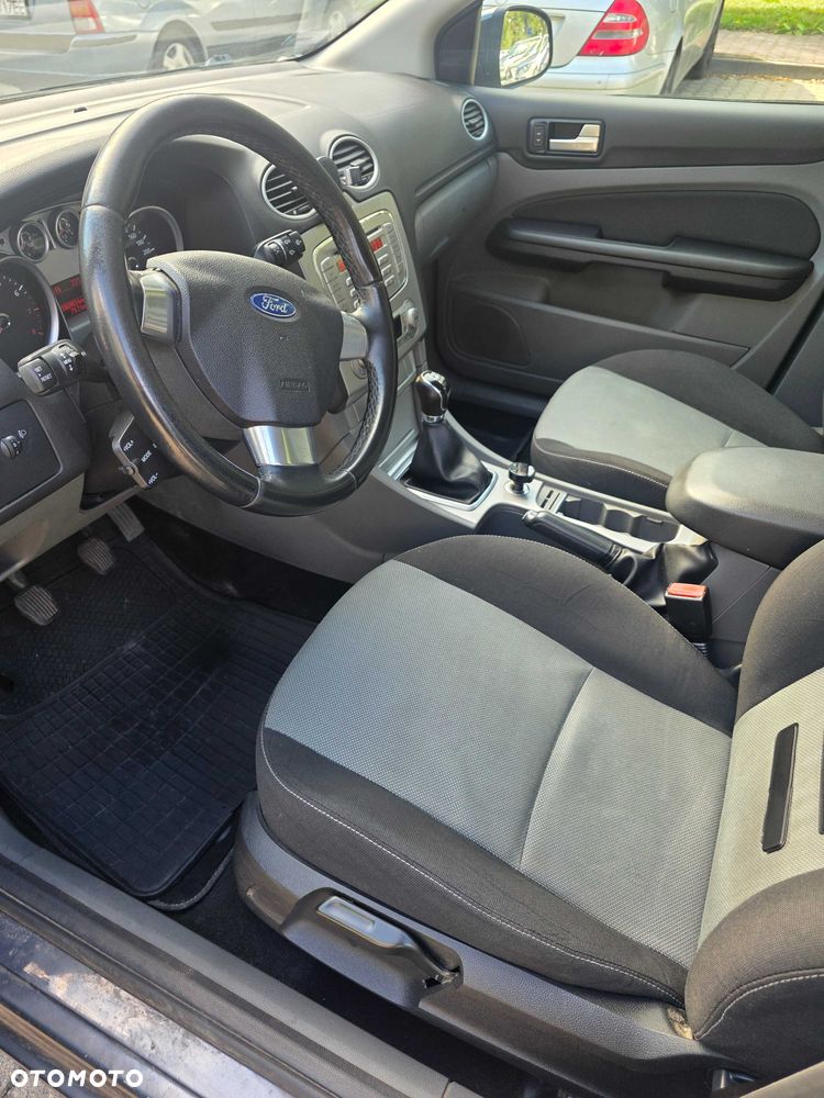 Ford Focus - 6
