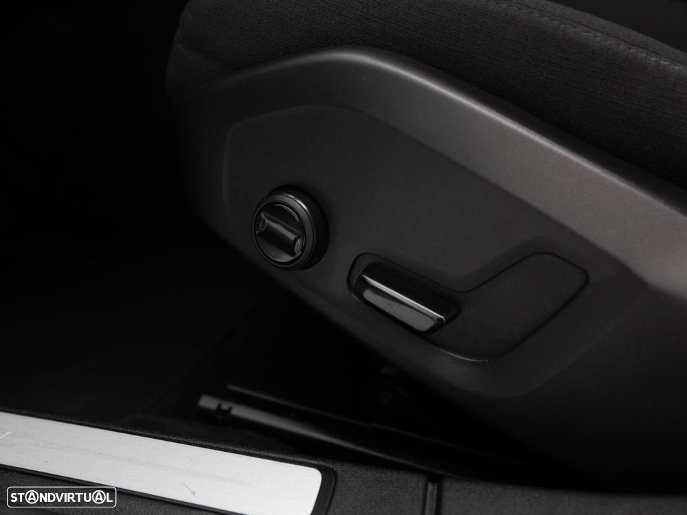 Volvo V60 2.0 T6 AWD TE Inscription Expression - 19