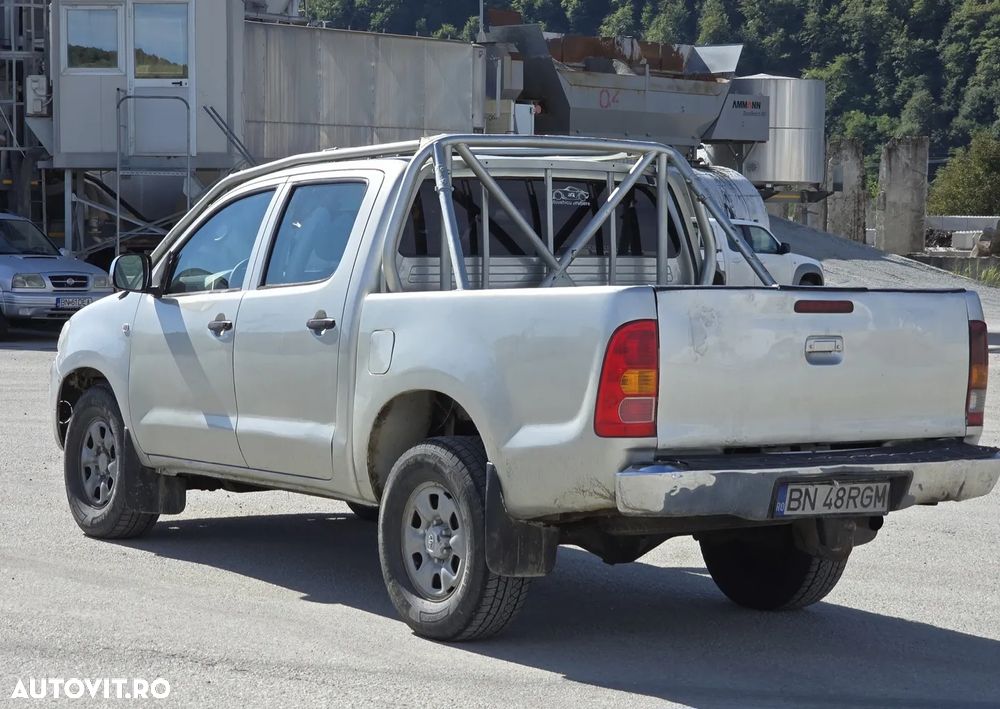 Toyota Hilux 4x4 Double Cab - 4