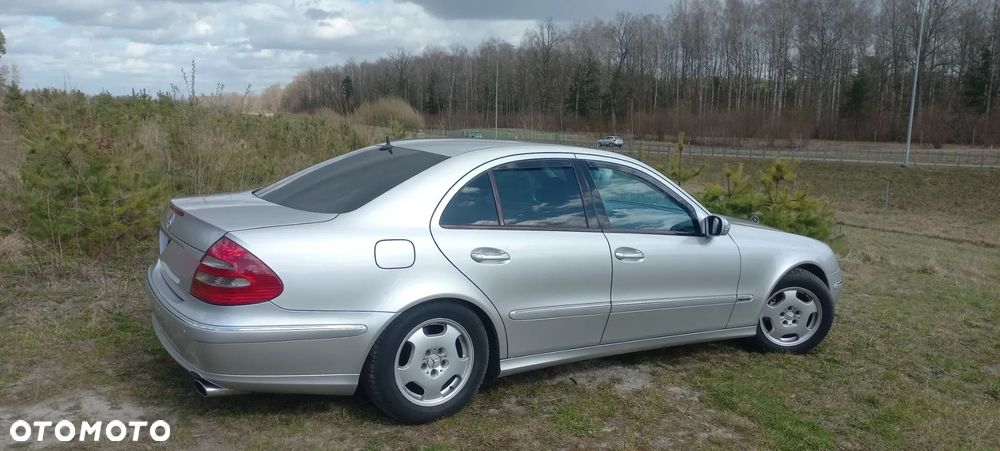 Mercedes-Benz Klasa E 200 Kompressor Automatik Avantgarde - 11