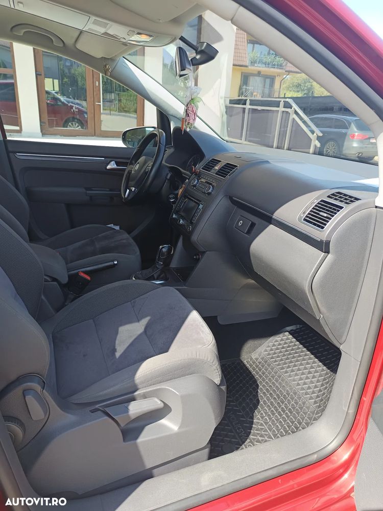 Volkswagen Touran 1.4 TSI DSG STYLE - 2