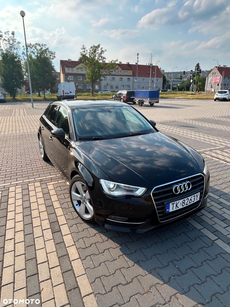 Audi A3 Sportback - 1